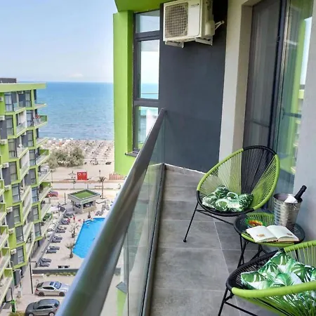 Apartment Alezzi Seaview